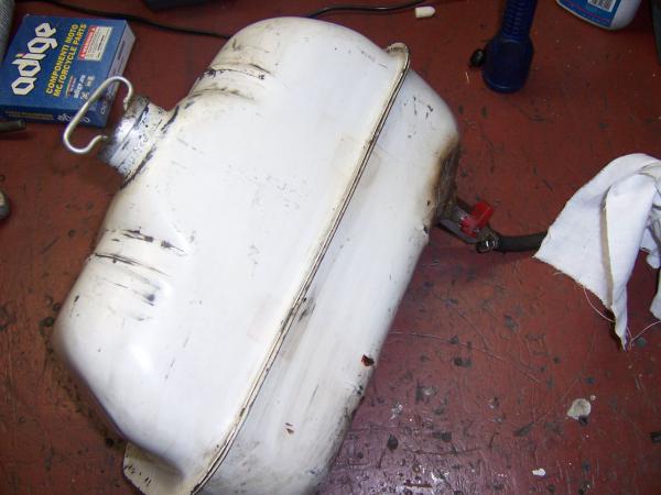 Angehängte Bilder: Tank  SX200.jpg